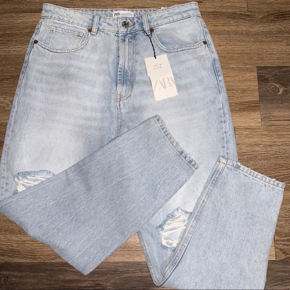 NWT Zara Mom Jeans!